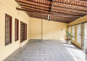 Foto 1 de Casa com 2 Quartos à venda, 270m² em Coqueiro, Ananindeua