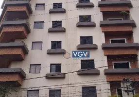 Foto 1 de Apartamento com 3 Quartos para venda ou aluguel, 196m² em Bosque da Saúde, São Paulo