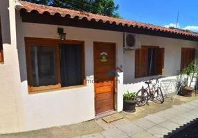 Foto 1 de Casa de Condomínio com 2 Quartos à venda, 55m² em Olaria, Canoas