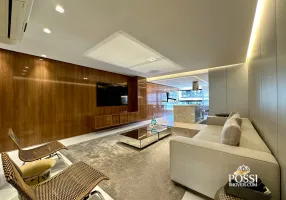 Foto 1 de Apartamento com 4 Quartos à venda, 193m² em Praia da Costa, Vila Velha