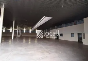 Foto 1 de Galpão/Depósito/Armazém à venda, 3000m² em Vila Toninho, São José do Rio Preto