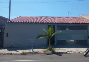 Foto 1 de Casa com 3 Quartos à venda, 100m² em Jardim Sasazaki, Marília