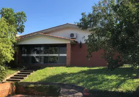 Foto 1 de Casa com 4 Quartos para venda ou aluguel, 258m² em Cristal, Porto Alegre
