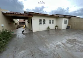 Foto 1 de Casa com 3 Quartos à venda, 360m² em Recanto dos Pássaros, Campo Grande