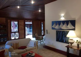 Foto 1 de Casa de Condomínio com 3 Quartos à venda, 320m² em Cônego, Nova Friburgo