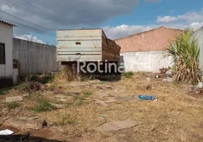 Foto 1 de Lote/Terreno à venda, 322m² em Jardim América, Uberlândia