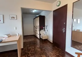 Foto 1 de Apartamento com 1 Quarto à venda, 47m² em Centro Cívico, Curitiba