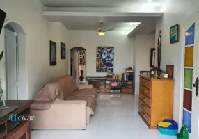 Foto 1 de Casa com 7 Quartos à venda, 224m² em Miramar, Macaé