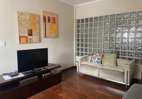 Foto 1 de Casa com 3 Quartos à venda, 180m² em Vila Ema, São Paulo