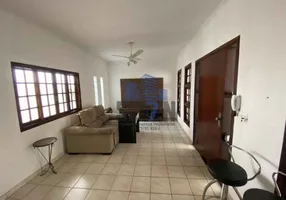 Foto 1 de com 3 Quartos para alugar, 429m² em Vila Cidade Universitária, Bauru