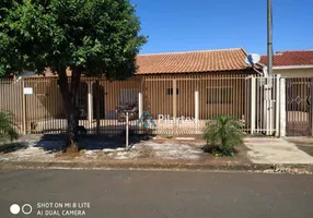 Foto 1 de Casa com 3 Quartos à venda, 200m² em Alpes, Londrina