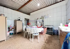 Foto 1 de Fazenda/Sítio com 3 Quartos à venda, 200m² em Jardim Palestina, Franca