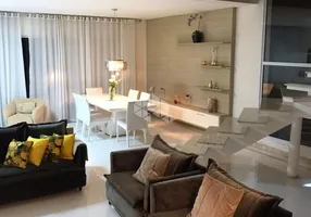 Foto 1 de Casa com 3 Quartos à venda, 425m² em Centro, Santana de Parnaíba