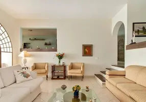 Foto 1 de Casa com 4 Quartos à venda, 365m² em Morumbi, São Paulo