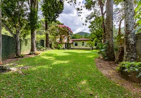 Foto 1 de Casa com 6 Quartos à venda, 212m² em Itaipava, Petrópolis