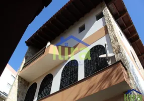 Foto 1 de Casa com 4 Quartos à venda, 240m² em Vila Osasco, Osasco