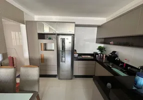 Foto 1 de Apartamento com 3 Quartos à venda, 79m² em Chácaras Colorado, Anápolis