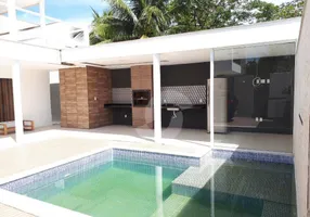 Foto 1 de Casa com 4 Quartos à venda, 250m² em Camboinhas, Niterói