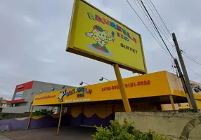 Foto 1 de Prédio Comercial para alugar, 550m² em Uberaba, Curitiba