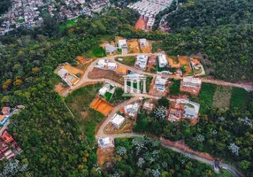 Foto 1 de Lote/Terreno à venda, 610m² em Barra do Imbuí, Teresópolis