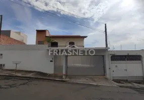 Foto 1 de Casa com 5 Quartos para alugar, 344m² em Centro, Piracicaba