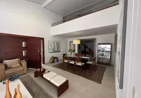 Foto 1 de Casa com 4 Quartos à venda, 210m² em Maresias, São Sebastião