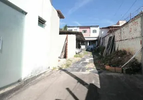 Foto 1 de Casa com 3 Quartos à venda, 300m² em Ouro Preto, Belo Horizonte