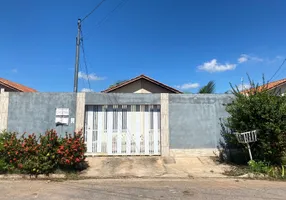 Foto 1 de Casa com 2 Quartos à venda, 75m² em Residencial Arica, Cuiabá