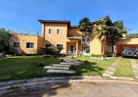Foto 1 de Casa de Condomínio com 5 Quartos à venda, 600m² em Vila Santo Antônio, Cotia