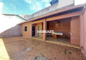 Foto 1 de Casa com 3 Quartos à venda, 280m² em Jardim Carvalho, Bauru