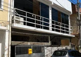 Foto 1 de Casa com 4 Quartos à venda, 350m² em Campinho, Rio de Janeiro