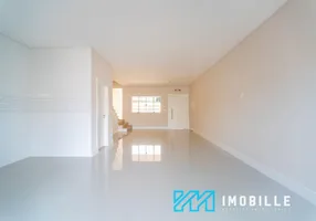 Foto 1 de Casa com 3 Quartos à venda, 190m² em Centro, Balneário Camboriú
