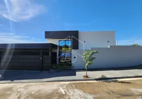 Foto 1 de Casa com 3 Quartos à venda, 170m² em Jardim Florenca, Marília