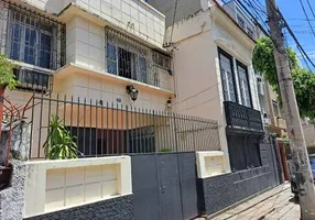 Foto 1 de Casa com 5 Quartos à venda, 500m² em Estacio, Rio de Janeiro