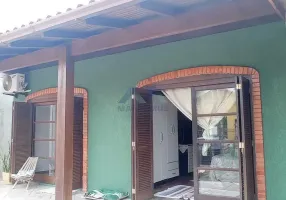 Foto 1 de Casa com 3 Quartos à venda, 140m² em Igra sul, Torres