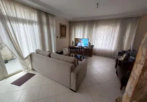 Foto 1 de Casa com 3 Quartos à venda, 201m² em Jardim São Caetano, São Caetano do Sul