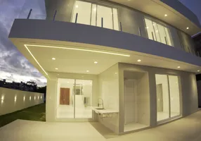 Foto 1 de Casa de Condomínio com 5 Quartos à venda, 310m² em Bancários, João Pessoa