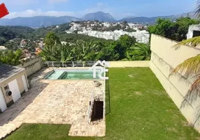 Foto 1 de Casa de Condomínio com 4 Quartos à venda, 353m² em Piratininga, Niterói