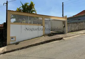 Foto 1 de Casa com 3 Quartos à venda, 350m² em Centro, Porangaba
