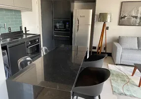 Foto 1 de Kitnet com 1 Quarto para venda ou aluguel, 42m² em Vila Olímpia, São Paulo