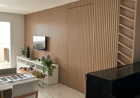 Foto 1 de Apartamento com 3 Quartos à venda, 94m² em Roosevelt, Uberlândia