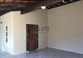 Foto 1 de Casa com 3 Quartos à venda, 192m² em Jardim das Palmeiras, Uberlândia