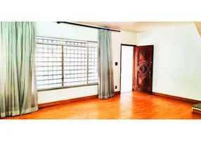 Foto 1 de Casa de Condomínio com 4 Quartos à venda, 129m² em Jardim das Acacias, São Paulo