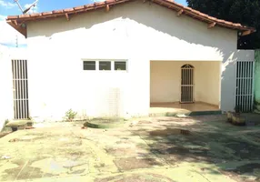 Foto 1 de Casa com 3 Quartos à venda, 200m² em Setor Garavelo, Aparecida de Goiânia