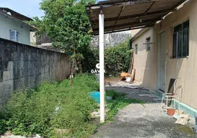 Foto 1 de Casa com 3 Quartos à venda, 178m² em Parque Bitaru, São Vicente