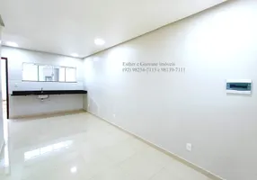 Foto 1 de Casa de Condomínio com 2 Quartos à venda, 166m² em Colônia Santo Antônio, Manaus