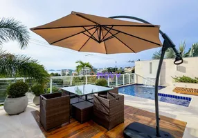 Foto 1 de Casa de Condomínio com 5 Quartos para alugar, 430m² em Charitas, Niterói
