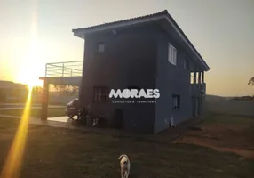 Foto 1 de Fazenda/Sítio com 3 Quartos à venda, 200m² em Recanto Aprazivel, Bauru