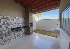 Foto 1 de Casa com 3 Quartos à venda, 200m² em Vila Nivi, São Paulo