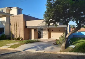 Foto 1 de Casa de Condomínio com 4 Quartos à venda, 200m² em Alphaville, Santana de Parnaíba